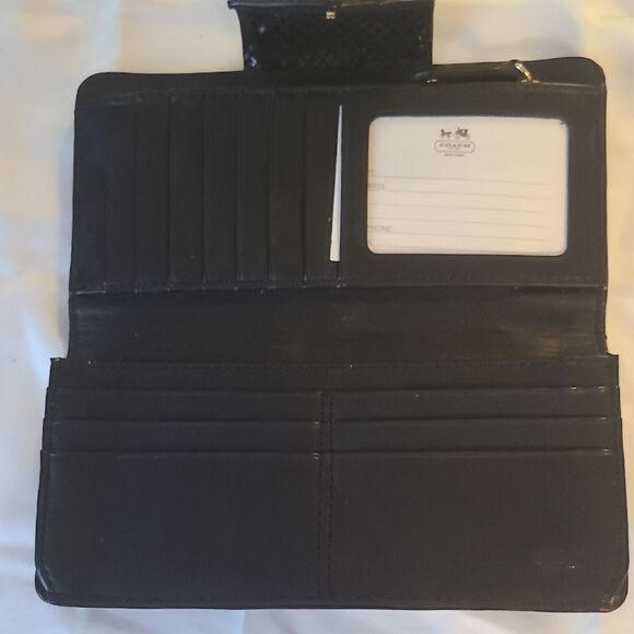 Coach Black Leather Women's Wallet - Picture 3 of 8
